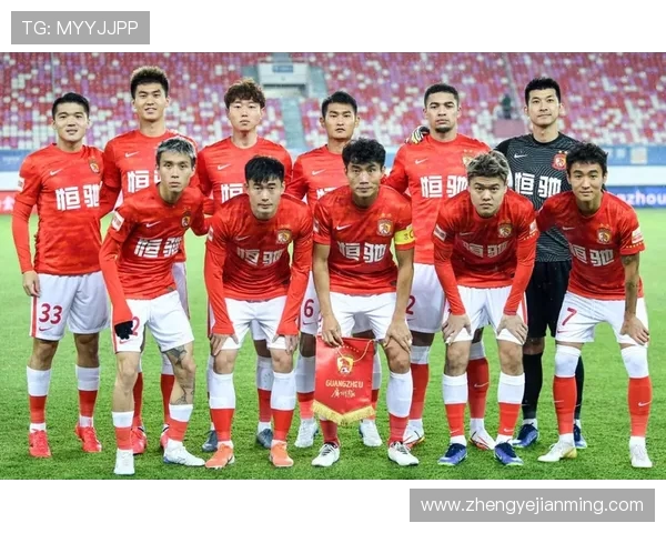 杭州足球队与西安足球队赛后复盘分析比赛节奏与战术对比